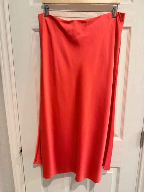 J. Crew Dresses & Skirts - J. Crew Coral Satin Gwyneth Slip Skirt